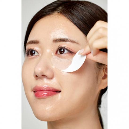 Mixsoon Melting Collagen Eye Film